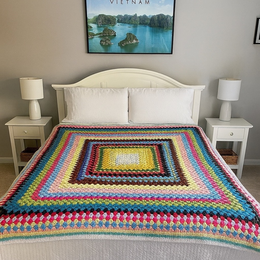 Vintage Handmade Multicolor Granny Square 5x4